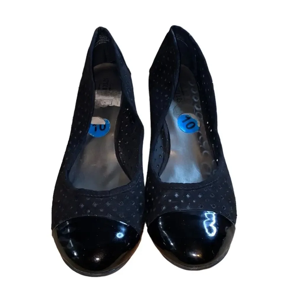 Seychelles Black Suede Wedge Heels Size 10 Cap Toe Laser Cut Comfort Shoes‎